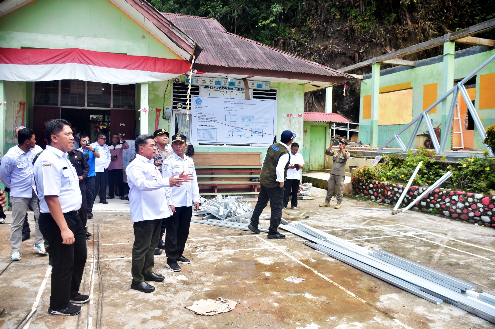 bupati-agam-minta-camat-petakan-kondisi-palupuh,-dorong-sekolah-rakyat-dan-pengembangan-potensi-daerah