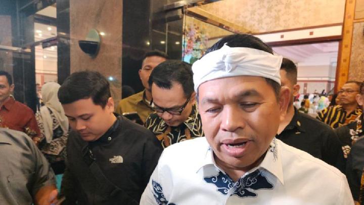 ada-1,8-juta-pengangguran,-dedi-mulyadi-minta-industri-dukung-aplikasi-nyari-gawe