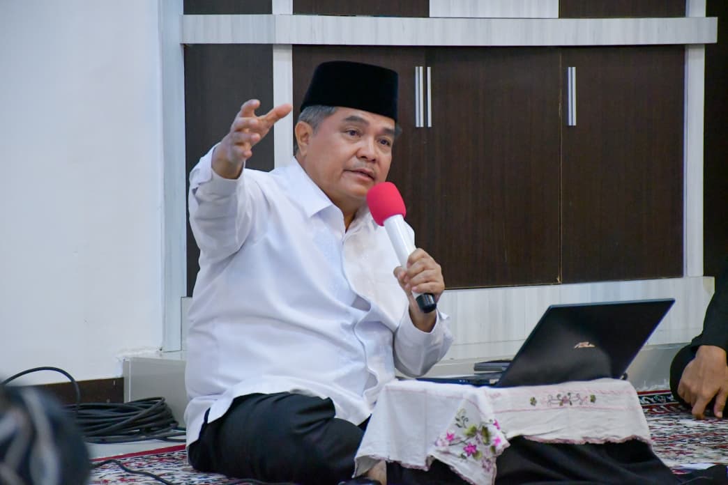 malam-jum’at-penuh-berkah,-bupati-agam-gelar-pengajian-bersama-opd