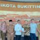 terima-kunjungan-kehormatan-konjen-republik-rakyat-tiongkok-medan-wali-kota-bukittinggi-manfaatkan-bahas-peluang-kerja-sama