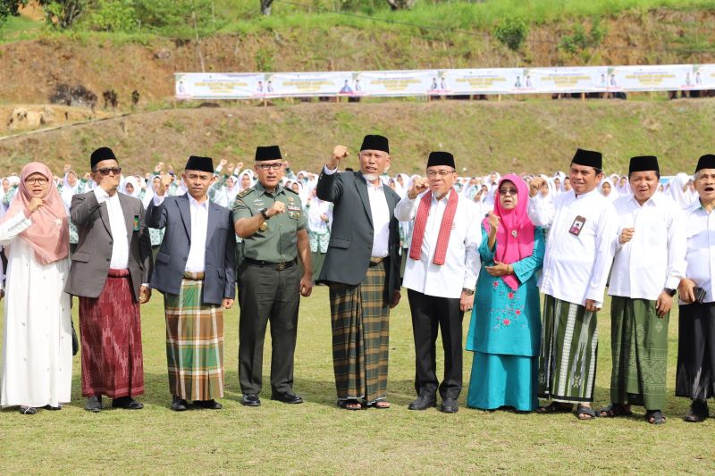 hari-santri-nasional,-maigus-nasir-ajak-santri-jaga-kedaulatan-dan-akhlak-bangsa