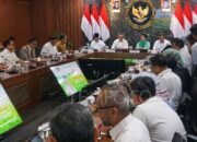 Kemenkop Beri Mandat Kopdes Kelola Sawit Skema Merah Putih