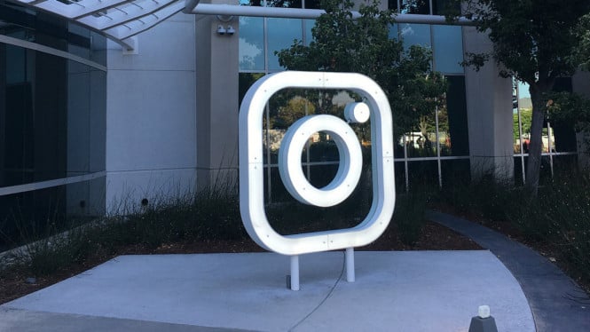 instagram-akan-batasi-remaja-chat-dengan-ai,-orang-tua-bisa-pantau-topik-percakapan