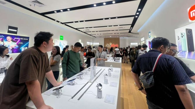 toko-hp-makin-menjamur,-tanda-gadget-kini-jadi-kebutuhan-primer?