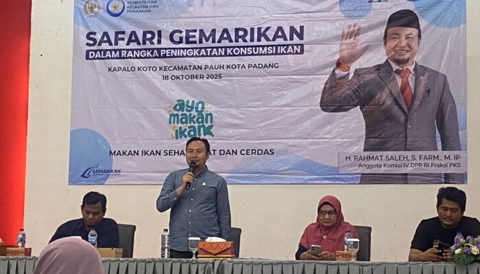 Rahmat Saleh Gencar Sosialisasi Gemar Ikan di Padang