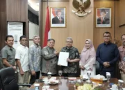 DPRD Sumbar Terima 21 Calon KPID, 15 Nama Lolos Belum Terungkap