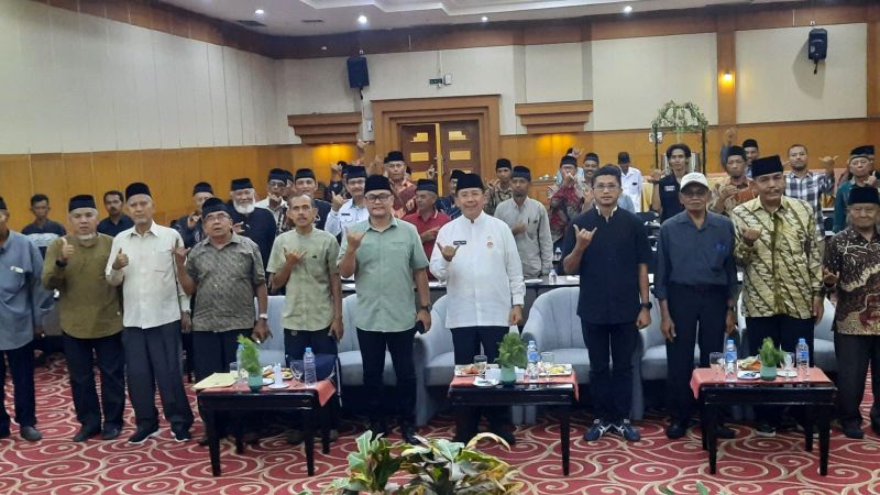 dinas-kebudayaan-sumbar-dorong-regenerasi-adat-lewat-bimtek-pemangku-adat