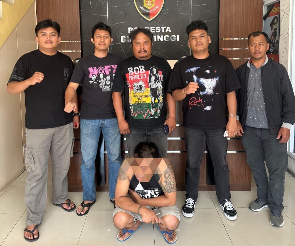 tukang-parkir-kena-palak-di-bukittinggi,-polisi-ciduk-pelaku-preman-bertato