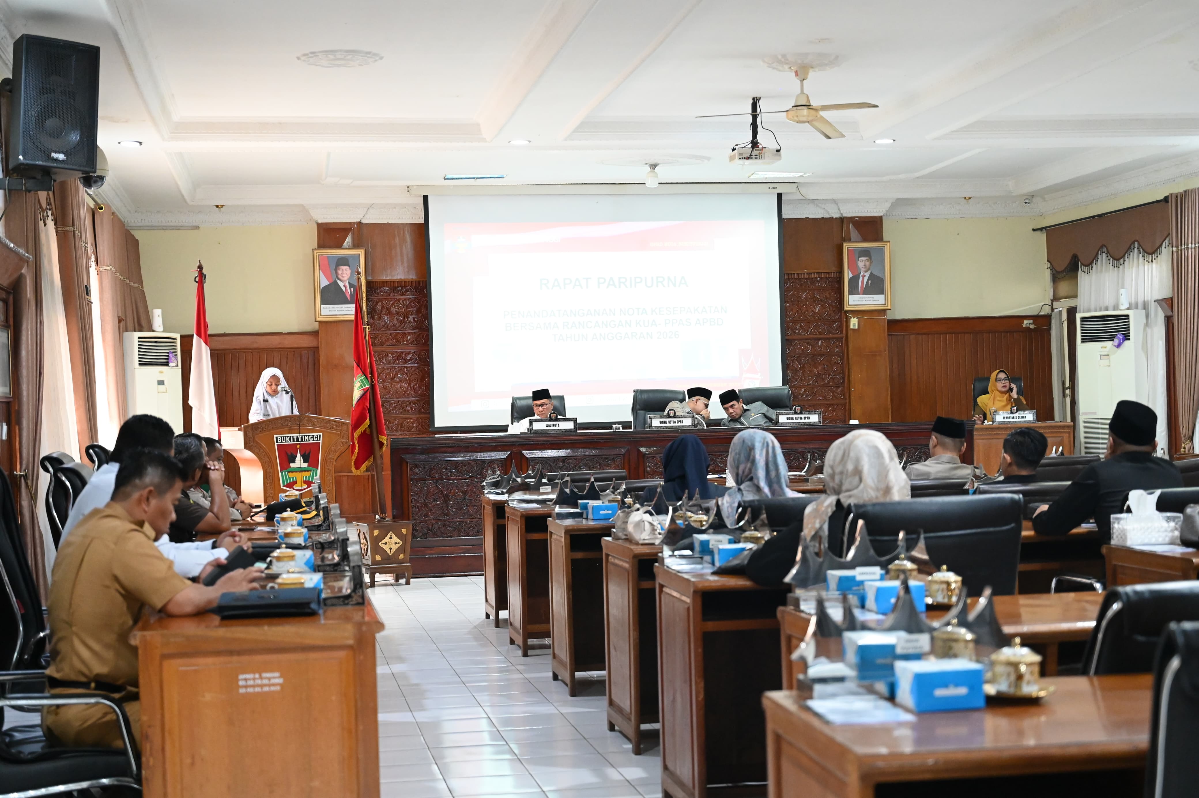 pemko-bersama-dprd-bukittinggi-tandatangani-nota-kesepakatan-kua-ppas-tahun-anggaran-2026