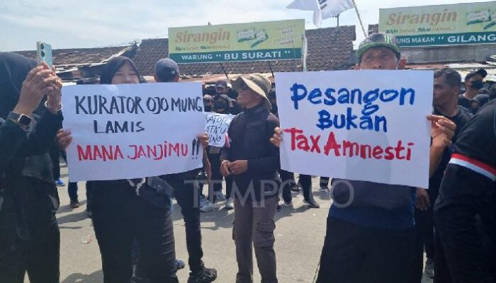 Eks Buruh Sritex Berunjuk Rasa, Tagih Hak-Haknya