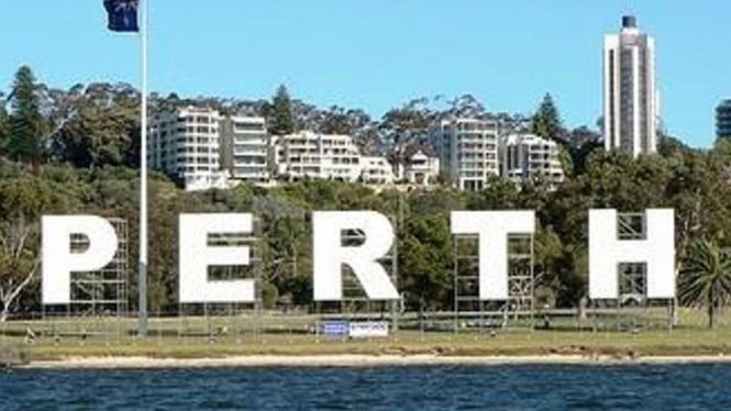 lucifer-berada-di-australia