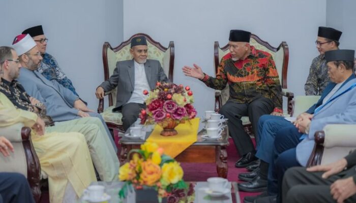 Mahyeldi Sambut Hangat Peserta Konferensi Wakaf Internasional
