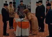 Walikota Bukittinggi Gelar Pelantikan Pejabat Dua Sesi