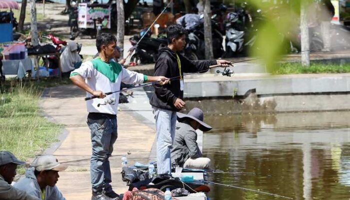 Pemancing Serbu Festival Mancing Mania Ratu Prabu