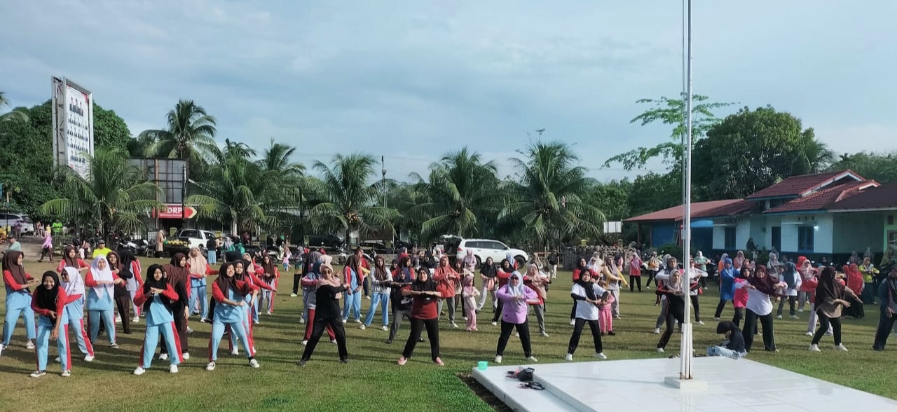 car-free-day!,-camat-sangir-jujuan-ajak-warga-hidup-sehat-dan-tingkatkan-penjualan-umkm