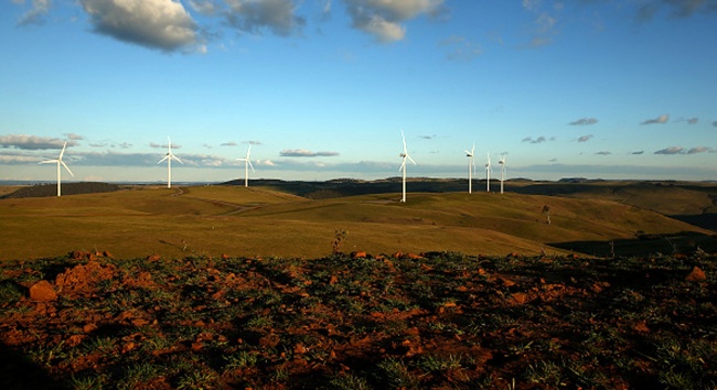 pembangkit-listrik-tenaga-bayu-200-mw-di-banyuwangi-ditargetkan-beroperasi-2028
