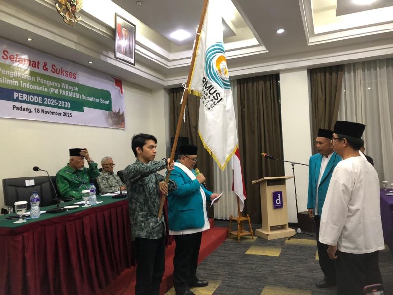 pengurus-parmusi-sumbar-2025–2030-dikukuhkan,-gubernur-tegaskan-arah-dakwah
