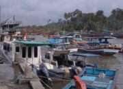 Nelayan Air Bangis Putus Kontak Saat Melaut