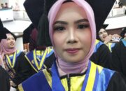 Putri Oktaviani Jadi Lulusan Terbaik Fakultas Teknik Unand