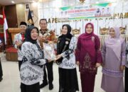 Yosneli Balad Resmi Jabat Ibunda Guru Kota Pariaman