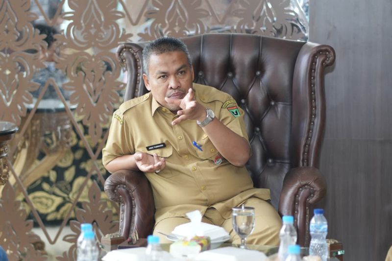 cuaca-ekstrem-di-sumbar-berlanjut-tiga-hari-lagi,-pemprov-sumbar-ingatkan-warga-di-daerah-rawan