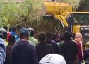 Longsor Terjang, Dua Guru Wanita Selamat dari Maut