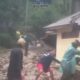 longsor-di-arikia-tanjung-raya,-3-warga-hilang