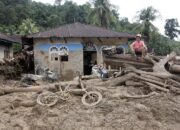 Sumut Pulihkan Listrik Tapanuli Utara Pasca Banjir