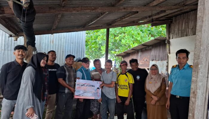 Mesin Tempel Tiba, Nelayan Padang Optimis Tingkatkan Hasil Tangkapan