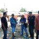 warga-lapai-terendam-lumpur,-tim-peduli-banjir-sigap-bantu-pembersihan