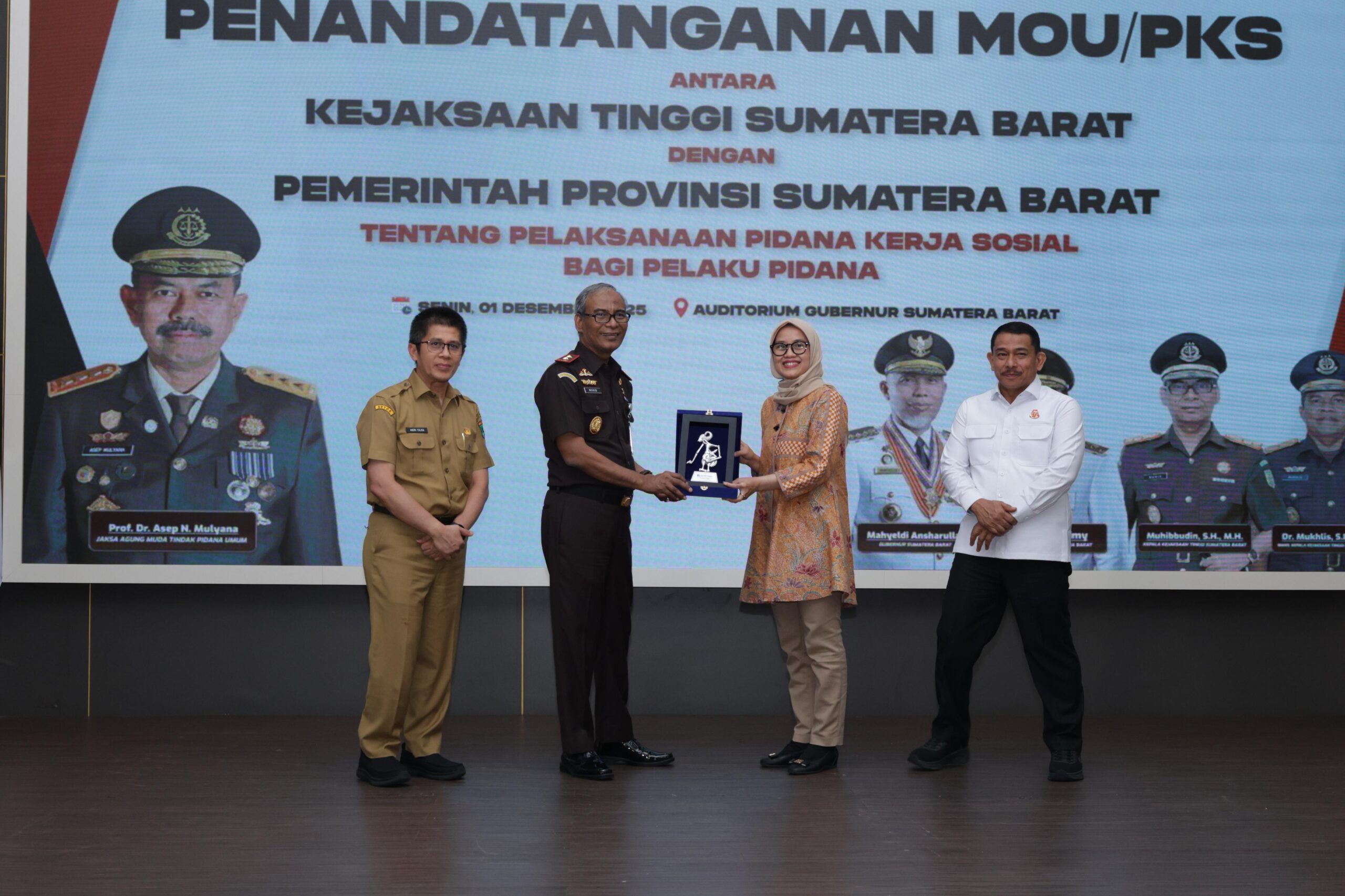 jamkrindo-bersinergi-dengan-kejaksaan-agung-dan-pemprov-sumbar-dalam-program-pelatihan-peserta-pidana-kerja-sosial