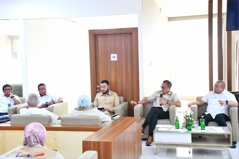 fadly-amran-dan-bp-bumn-matangkan-rencana-pemulihan-pascabencana-sumbar