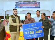 Padang Terima Bantuan Dana dan Kasur untuk Korban