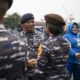 tni-al-antarkan-50-ton-bantuan-presiden-prabowo-untuk-korban-banjir-aceh