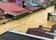 Hidrometeorologi Padang Robohkan Puluhan Sekolah, Proses Belajar Terganggu