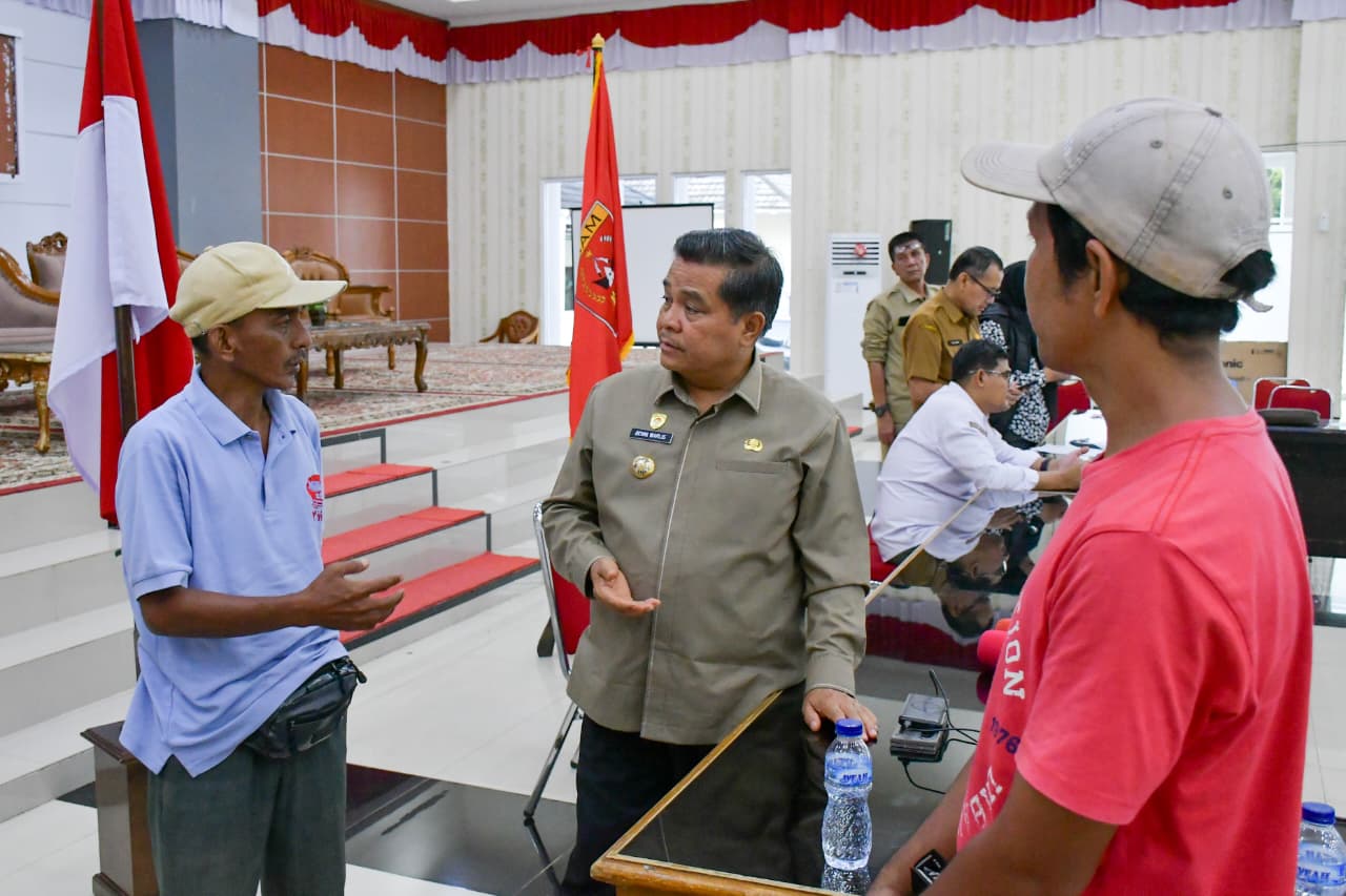 keluarga-hilang-hampir-sepekan,-id-mulyadi-terus-mencari-kabar-orang-tua-dan-kemenakannya