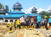 Bahlil Lahadia Sambangi Korban Bencana Salareh Aia