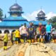 menteri-esdm-bahlil-lahadia,-kunjungi-korban-terdampak-bencana-di-salareh-aia-utara