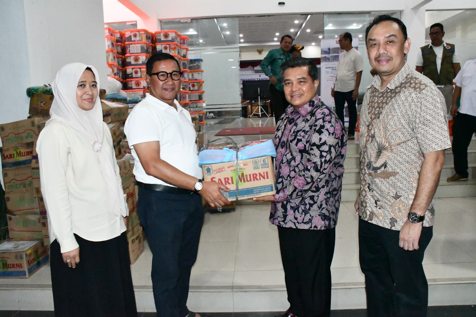 bantu-warga-agam-terdampak-bencana,-walikota-bukittinggi-salurkan-bantuan