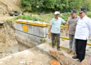 Warga Panta Pauah Gotong Royong Bangun Jembatan, Bupati Apresiasi