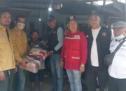 Koto Lalang Salurkan Bantuan Korban Banjir Batu Busuk