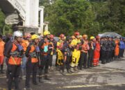 Tim SAR Sisir Padang Panjang, Cari Puluhan Korban Longsor