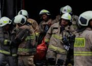 Kebakaran Ruko Tewaskan 22, Pemerintah Kaji Ulang Izin Gedung