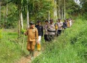 Warga Bangun Jembatan Kelapa, Akses Subarang Luak Pulih