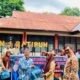 pengusaha-asal-bali-bantu-78-siswa-sma-n-i-batipuh-korban-terdampak-bencana-hidrometeorologi.