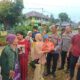 polsek-koto-xi-tarusan-salurkan-125-paket-sembako-untuk-warga-terdampak-banjir