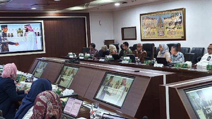 danantara-indonesia-perkuat-peran-koordinasi-ekosistem-ekonomi-haji