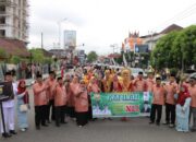 Kafilah Pariaman Semarakkan Pawai MTQ di Bukittinggi