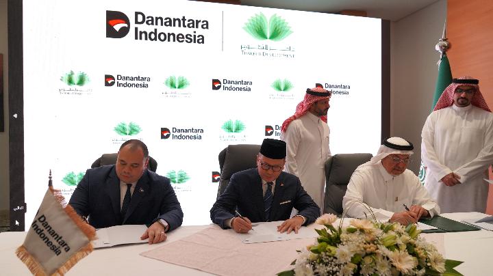 danantara-menandatangani-perjanjian-strategis-akuisisi-multi-aset-dengan-thakher-development-company-di-makkah