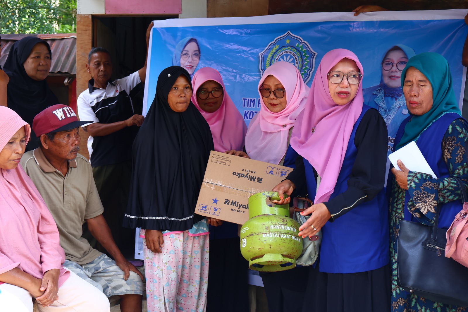 gow-payakumbuh-hadirkan-bantuan-bagi-250-kk-terdampak-banjir-dan-galodo